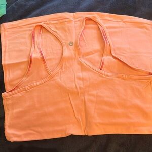 Lululemon tank top
